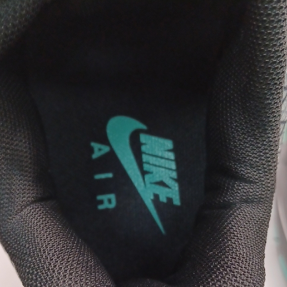 NEW Nike Air Max Plus TN-Black/Spirograph Sneakers Men Size 12 US FB3351-001 - Picture 10 of 12